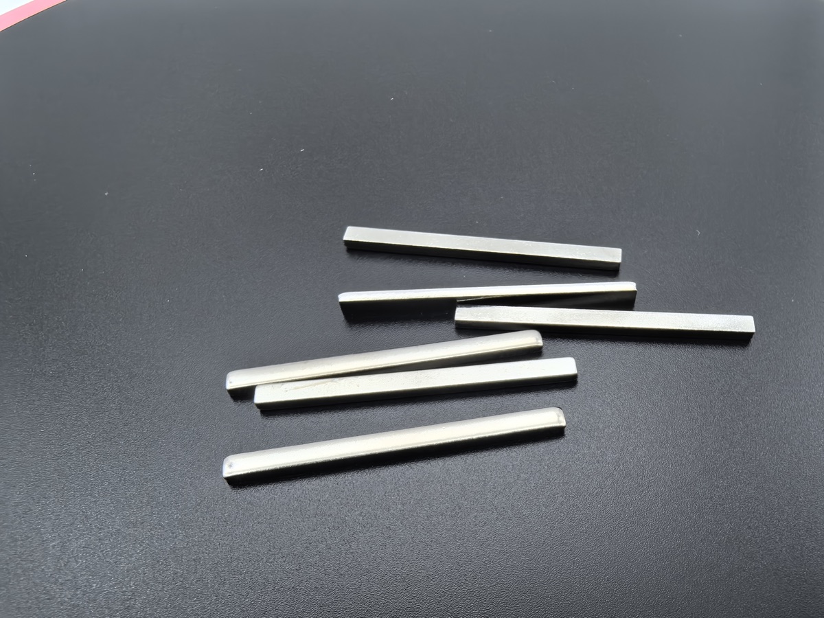 40×3×1.8mm 图 3